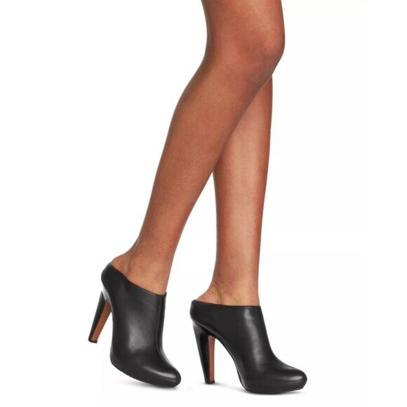 Alexander McQueen Leather High Heel Pumps 37/7 Black Solid Slip On NIB w Dustbag - Picture 1 of 17